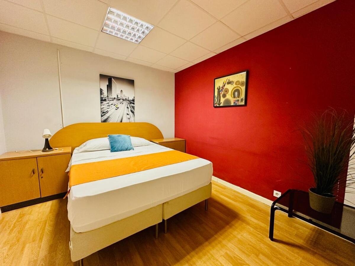Punta Me In The Location Of Apartamento Madrid